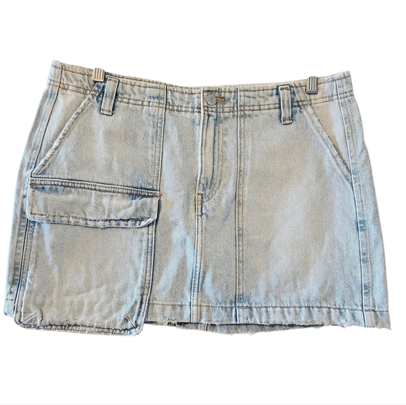 Zara Light Wash Denim Cargo Mini Casual Boho Pockets Skirt Size Large. - Picture 5 of 14